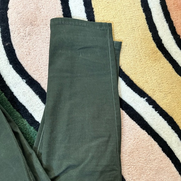 Levi's Women's 720 High-Rise Super-Skinny Jeans - Picture 7 of 10